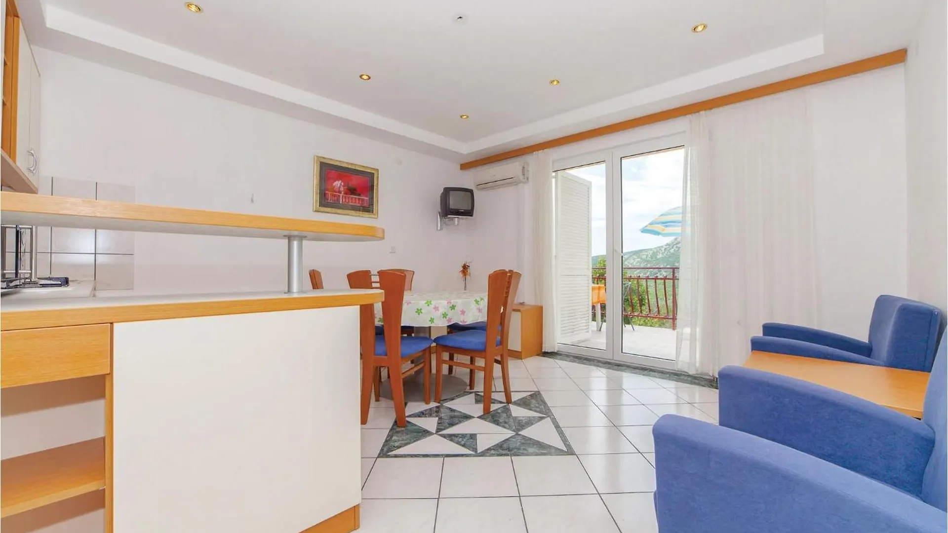 Beautiful Apartment In Grizane With Kitchen 0*, Grižane Croacia