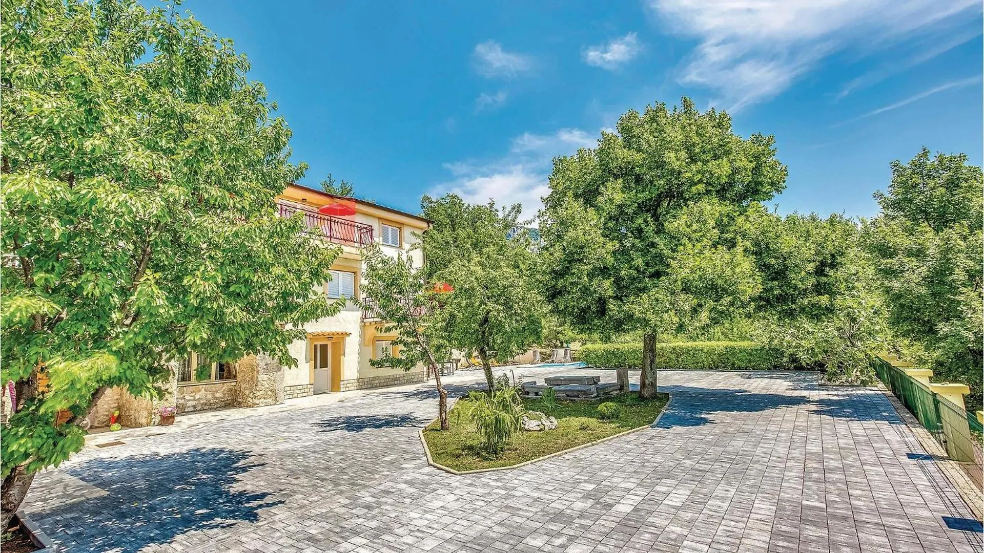 Beautiful Apartment In Grizane With Kitchen Croacia